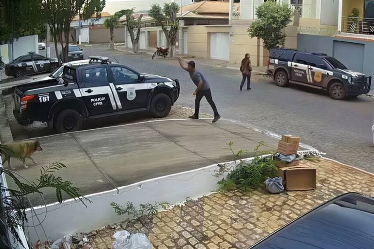 Homem surta, apedreja viatura e pede para ser preso após misturar álcool com remédio em Brumado