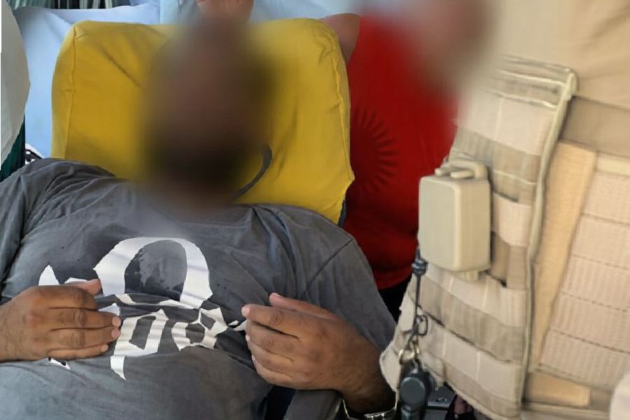 Passageiro passa mal dentro de ônibus e mobiliza polícia e SAMU na BA-262 em Brumado