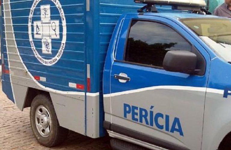 Sargento aposentado da PM é encontrado morto dentro de casa em Cândido Sales
