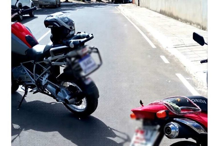 Criança fica ferida após batida entre motocicletas em avenida de Brumado