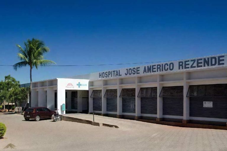 Idoso espera há 19 dias em Paramirim por vaga para hemodiálise e família cobra regulação na Bahia
