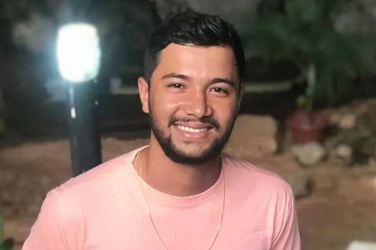Motociclista morre após atingir animais soltos no anel viário de Conquista
