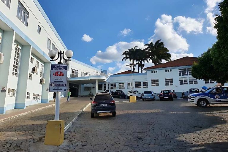 Afastamento de médicos gera reação e preocupação com atendimento no SUS em Caetité