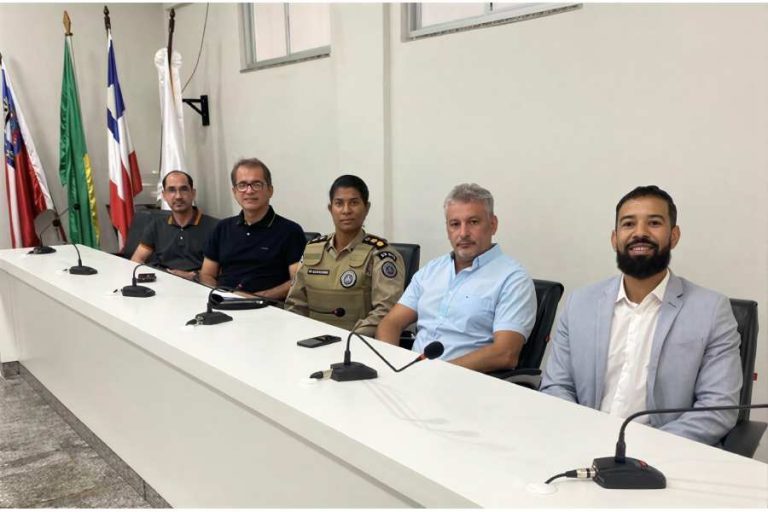 Audiência debate implantação do transporte coletivo e prevê sete linhas em Guanambi
