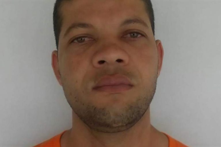 Detento foge de presídio após pular muro e mobiliza forças de segurança na Bahia