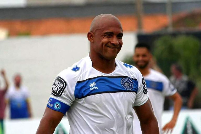 Ex-atleta do Vitória da Conquista é morto a tiros e causa comoção entre amigos e familiares