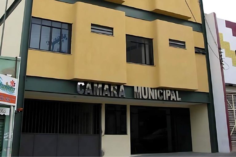 Voto contra cargos na Prefeitura teria custado caro a aliados do governo Sheila