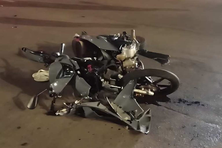 Motociclista fica gravemente ferido após batida com carro em avenida de Vitória da Conquista