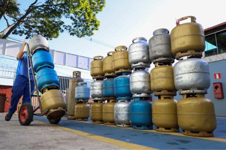 Gás de cozinha pode subir até R$ 10 na Bahia a partir de setembro