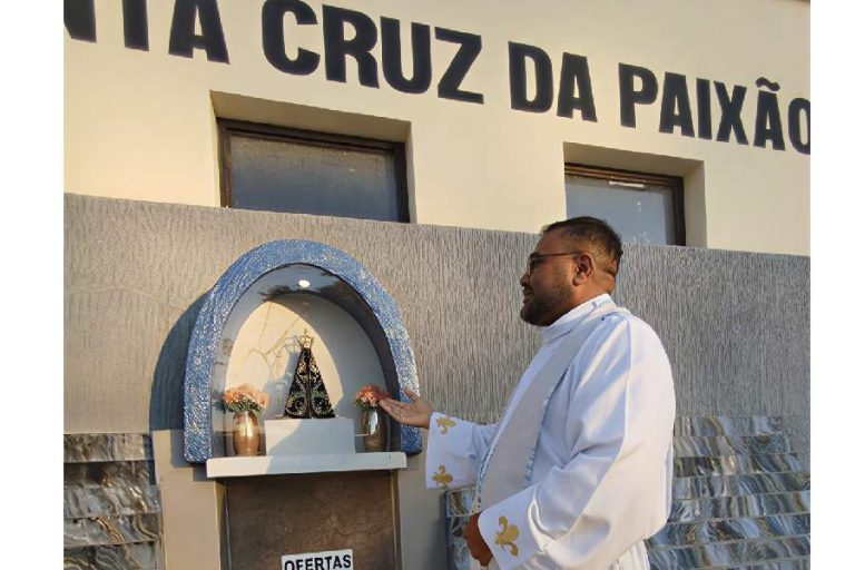 Padre denuncia ameaças e diz que quase foi linchado durante festa religiosa em Malhada