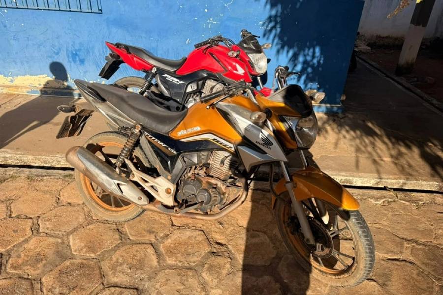 CIPE Sudoeste apreende duas motos roubadas e conduz três pessoas à delegacia em Livramento