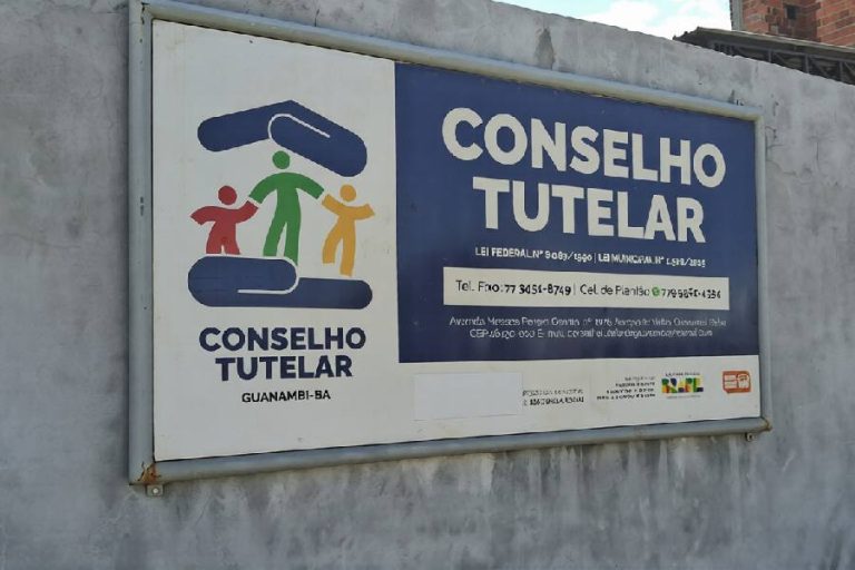 Criança encontrada sozinha no Centro de Guanambi mobiliza Polícia Militar e Conselho Tutelar