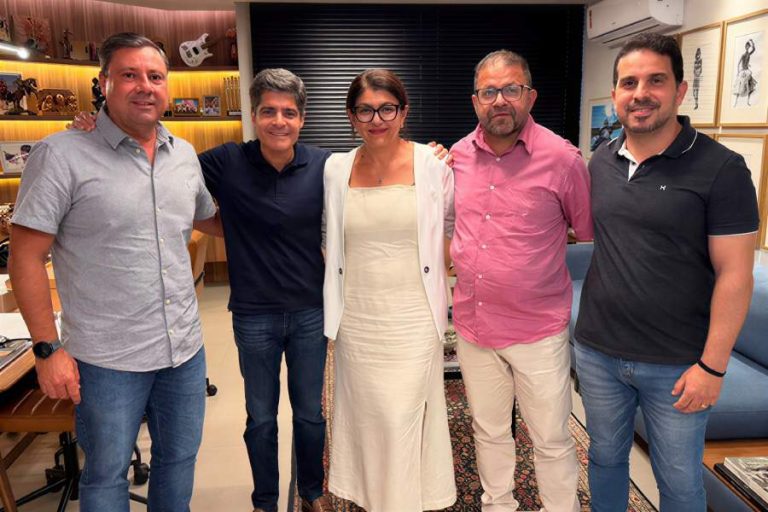 Ex-presidente do PT anuncia apoio a ACM Neto na disputa pelo Governo da Bahia