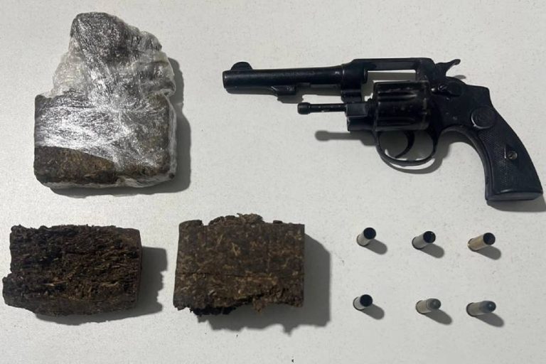 Suspeito morre após confronto com policiais da Cipe Sudoeste em Tanque Novo