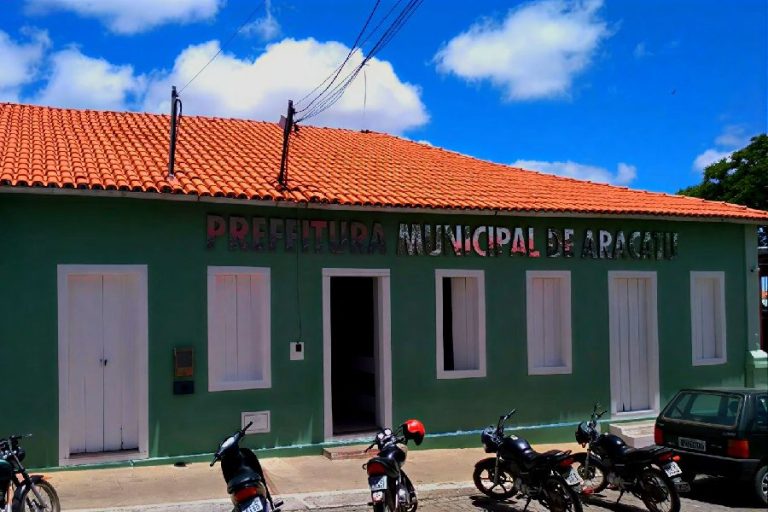 Estudante denuncia pagamento parcial de incentivo da EJA em Aracatu