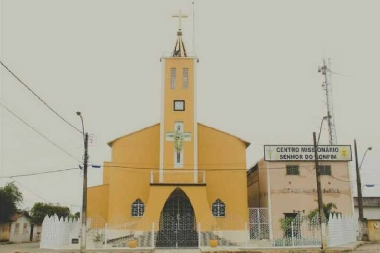 Criminoso invade igreja pela segunda vez em menos de dois meses em Planalto