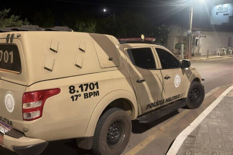 Homem é levado à delegacia após ameaçar ex e violar medida protetiva em Urandi