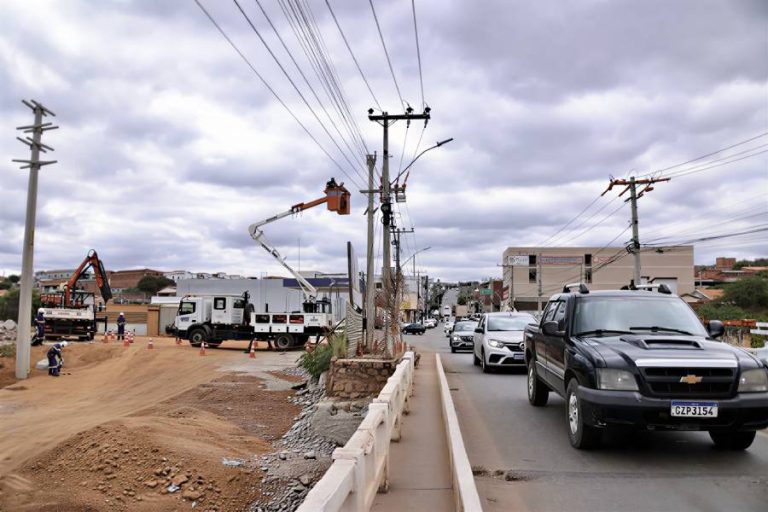 Obras da Ponte do São Félix avançam com mudanças na rede elétrica