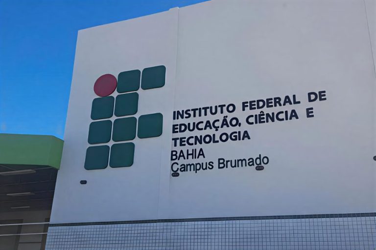 IFBA Brumado suspende almoço no refeitório após problema no sistema de esgoto