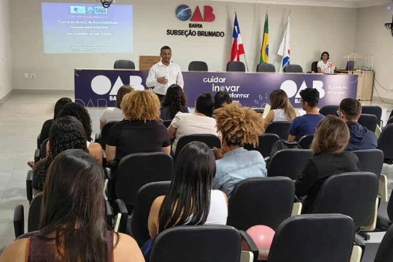 Justiça Eleitoral capacita equipe para garantir acessibilidade nas Eleições 2026 em Brumado