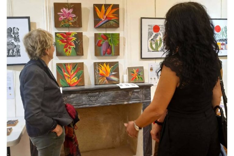 Artistas de Guanambi e Macaúbas representam a Bahia em exposição internacional na França