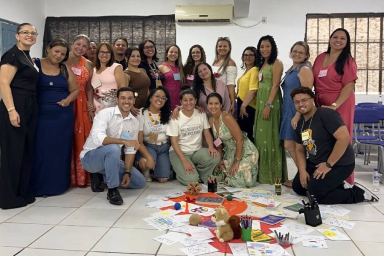 Brumado capacita 20 educadores para ampliar cultura de paz e diálogo nas escolas