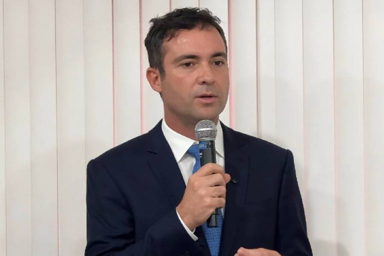 Prefeito de Brumado denuncia agressão dentro de local de votação