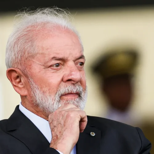 Laudo faz governo Lula retomar caso nebuloso da morte de JK