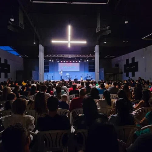 Ministério Paz e Vida promove brechó beneficente para projeto social em Guanambi