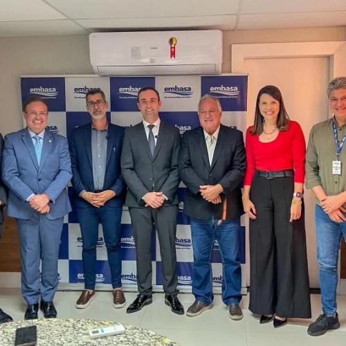 330 milhões de investimentos em Brumado: Prefeitura e EMBASA firmam contrato que garante esgotamento sanitário e nova etapa da Barragem de Cristalândia
