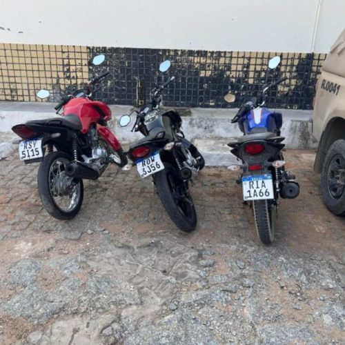 Trio é detido com motos clonadas em Guanambi