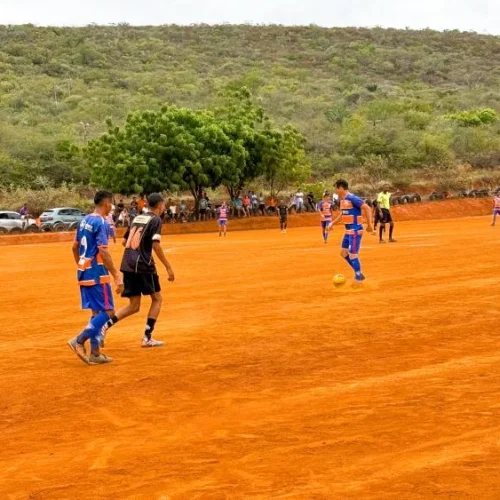 Domingo de gols movimenta mais uma rodada do Interbairros 2025 em Brumado