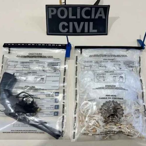 Adolescente é detido com 150 pedras de crack e revólver ligado a homicídios em Brumado