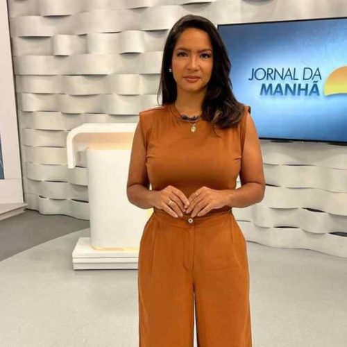 Apresentadora da TV Bahia revela alterações nas mamas e reforça importância do autocuidado