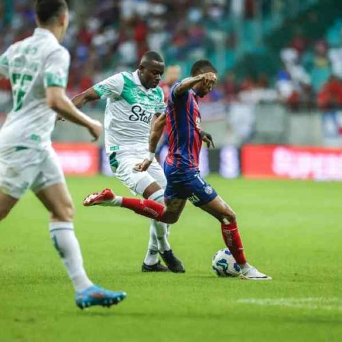 Bahia domina Juventude na Fonte Nova e vence por 3 a 0 com show de Jean Lucas