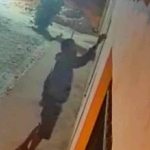 Bairro de Brumado vive guerra contra pichador fantasma