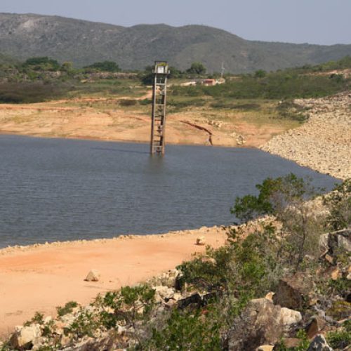Barragem Luiz Vieira, em Rio de Contas, atinge nível crítico e põe abastecimento em risco