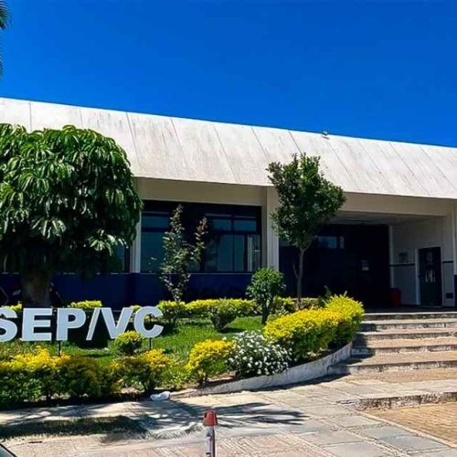 Biomédica é presa em Vitória da Conquista por estelionato e uso de comprovantes falsos