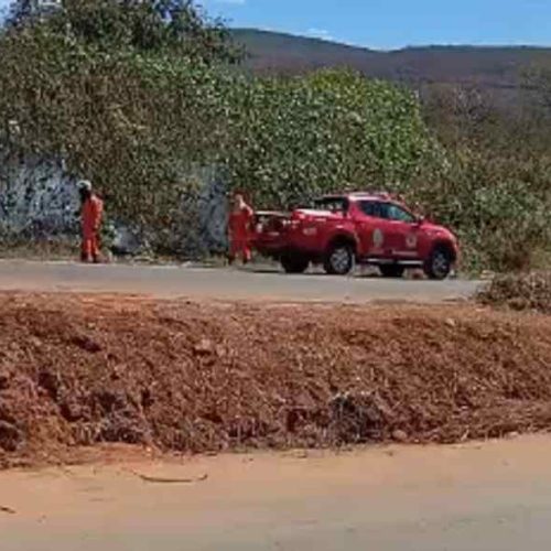 Bombeiros evitam tragédia ao conter incêndio próximo à rodoviária de Brumado