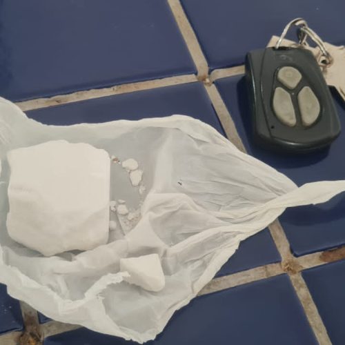 CIPRv apreende cocaína durante abordagem em Brumado