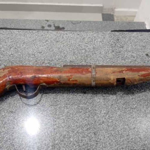 CIPRv apreende espingarda artesanal durante Operação São João em Condeúba