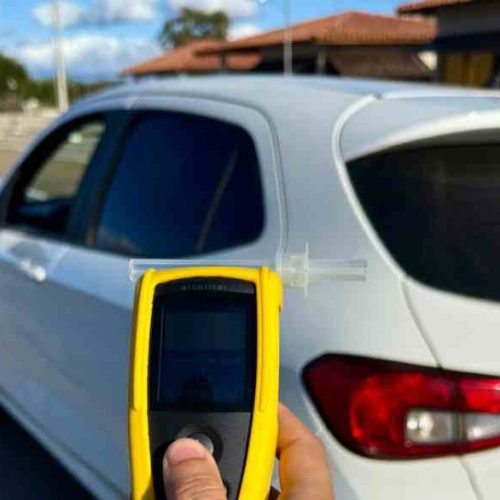 CIPRv pega motoristas embriagados e um foge do bafômetro