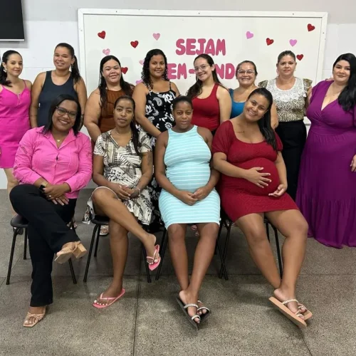 CRAS Baraúnas realiza primeira reunião do grupo de gestantes “Mamãe Coruja” com foco em saúde mental e autocuidado