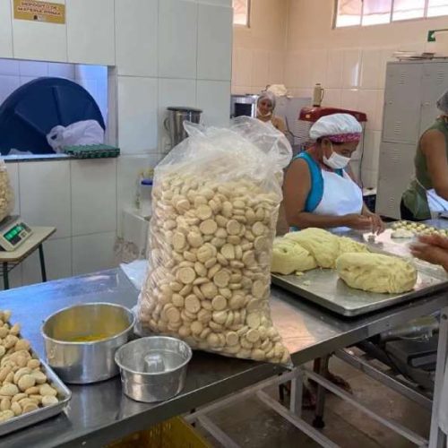 Cinco agroindústrias criam rede de produção e revolucionam economia em Ibiassucê