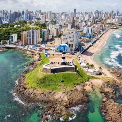 Conectividade e promoção internacional colocam Bahia como destaque do turismo no verão