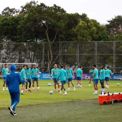 De olho no Paraguai, Ancelotti faz testes no ataque da Seleção Brasileira