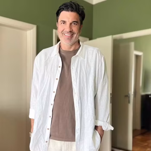 Edu Guedes reaparece após cirurgia e detalha diagnóstico de câncer no pâncreas