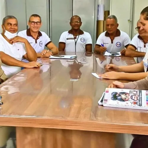 Escola Cívico-Militar de Brumado planeja segundo semestre com foco em esporte, cultura e cidadania
