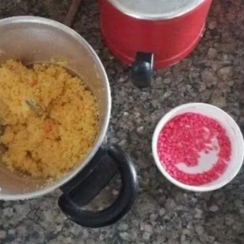 Cuscuz do capeta: Filha tenta matar a mãe com veneno de rato só para não lavar os pratos
