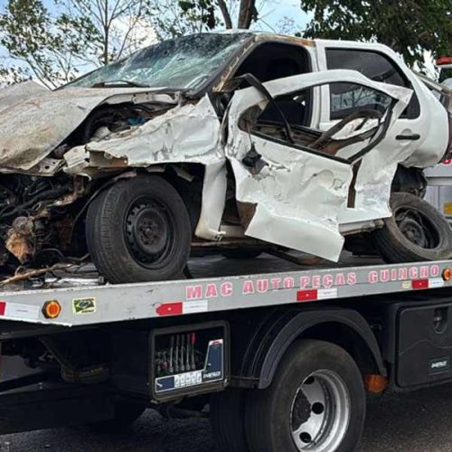 Homem de 62 anos morre após capotamento de carro na BA-156, em Macaúbas